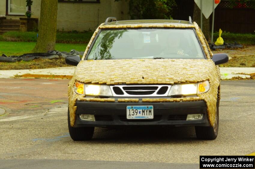 ArtCar - SAAB 9-5 Wagon