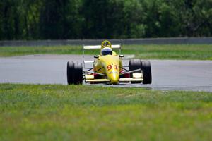 Mike Fowler's Van Diemen RF96 Formula Continental