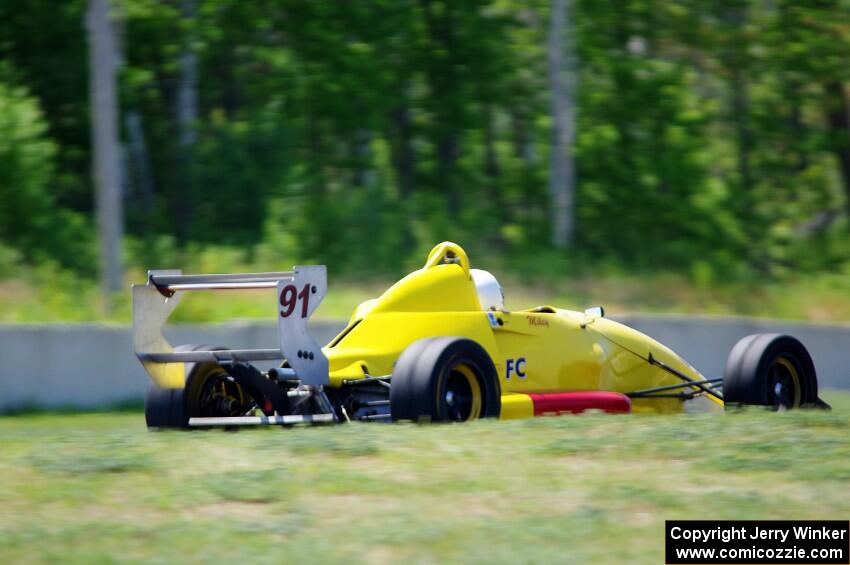 Mike Fowler's Van Diemen RF96 Formula Continental