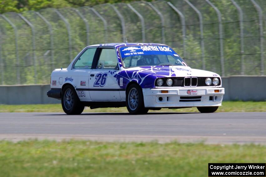 Mike Campbell's ITA BMW 325is