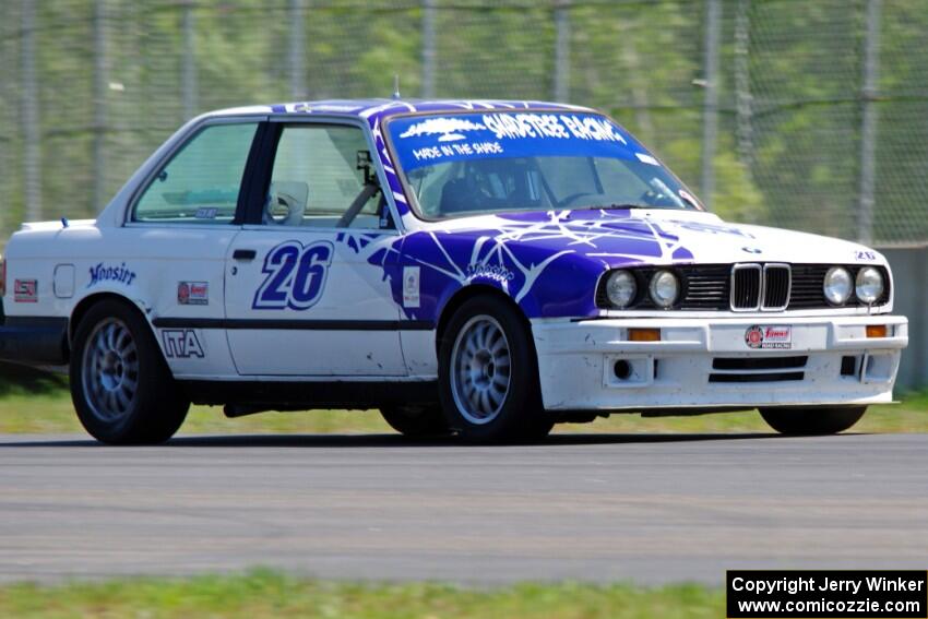 Mike Campbell's ITA BMW 325is