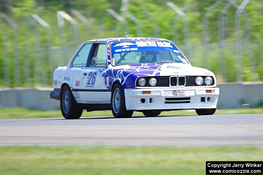 Mike Campbell's ITA BMW 325is