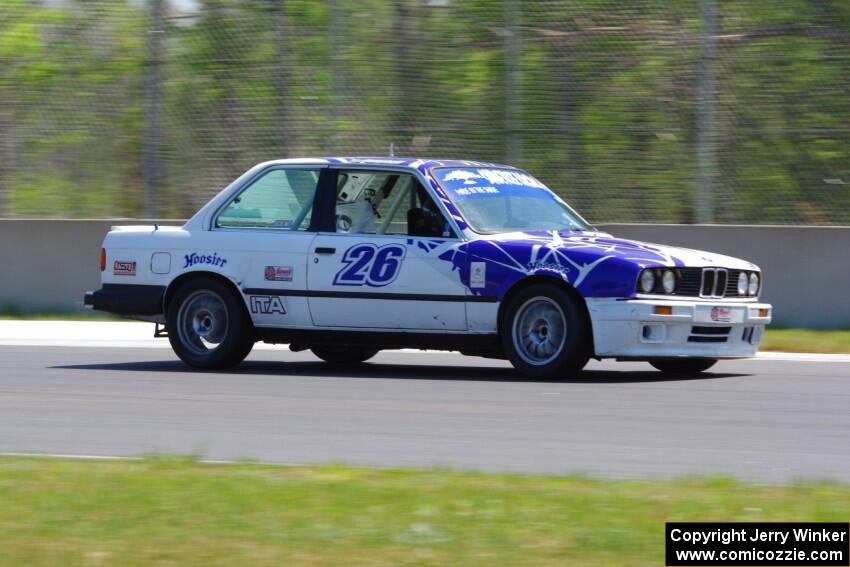 Mike Campbell's ITA BMW 325is