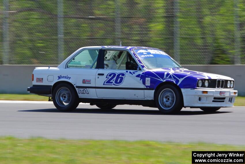 Mike Campbell's ITA BMW 325is