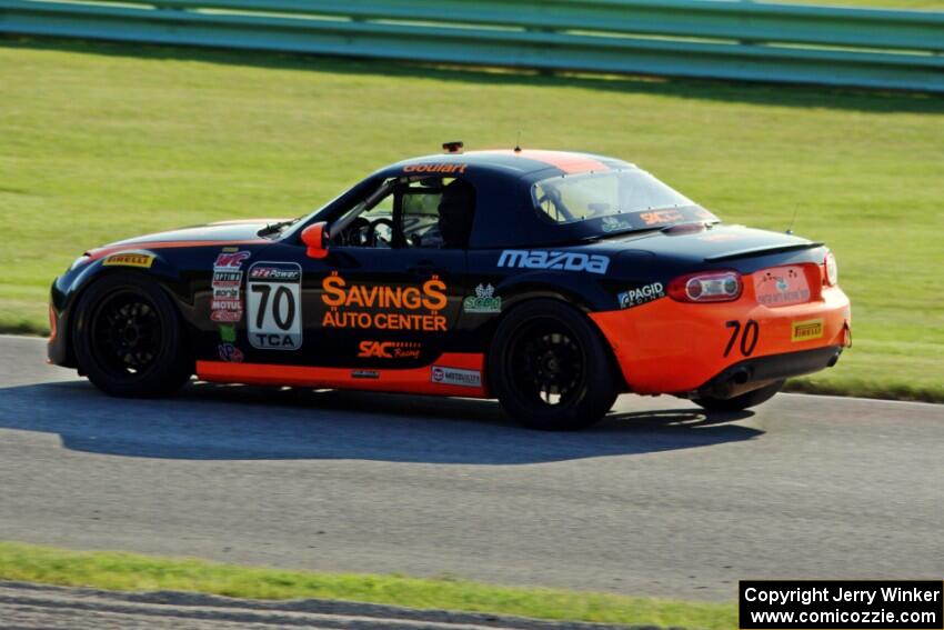 Elivan Goulart's Mazda MX-5 Cup