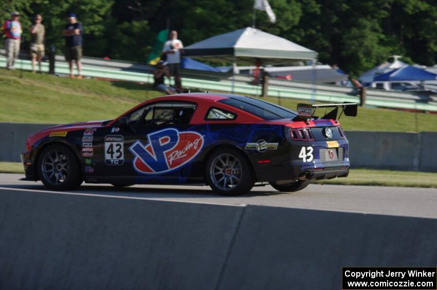 Steve Burns' Ford Mustang V6