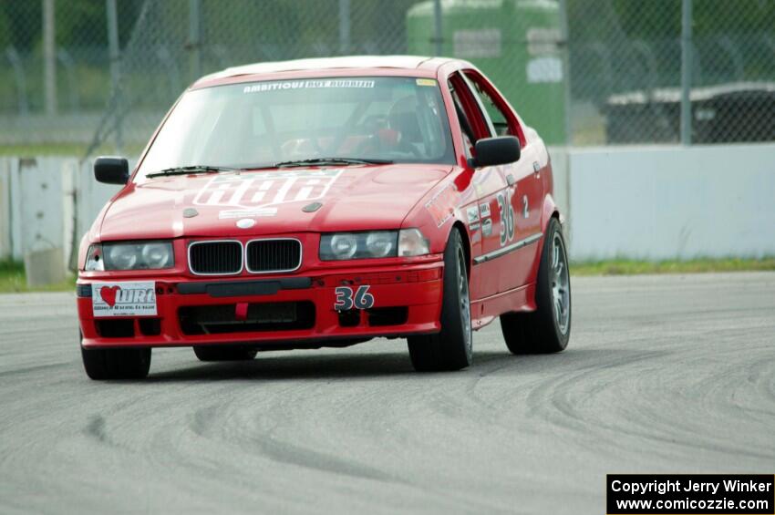 Ambitious But Rubbish Racing BMW 325