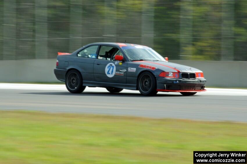 North Loop Motorsports BMW 323is