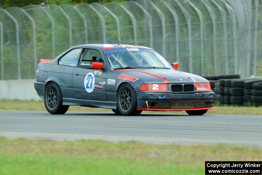 North Loop Motorsports BMW 323is