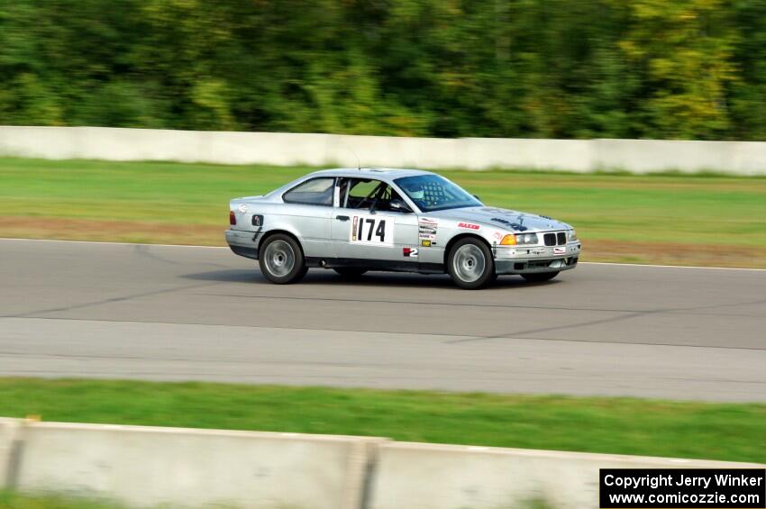 Beat the Devil Racing BMW 325is