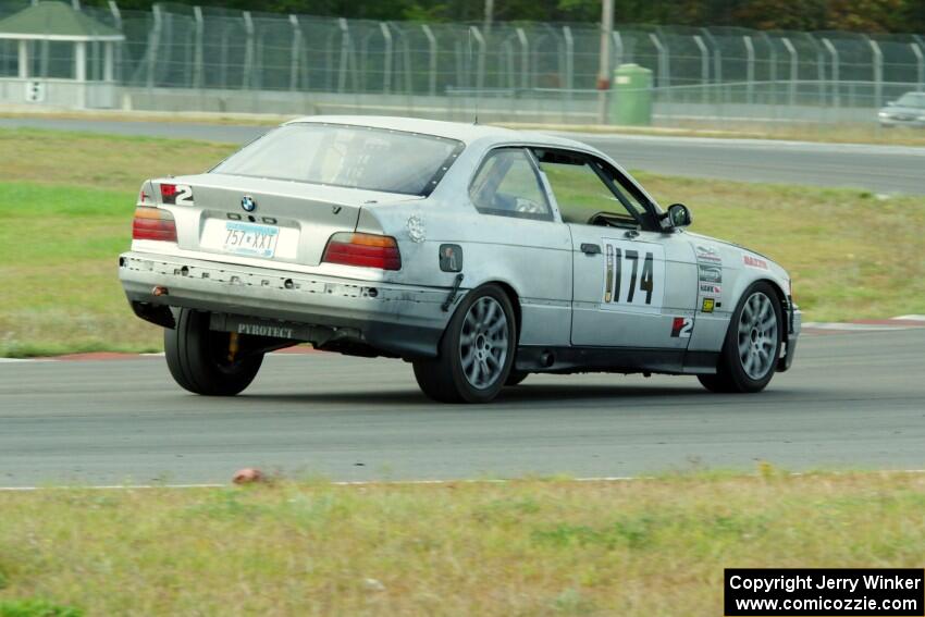 Beat the Devil Racing BMW 325is