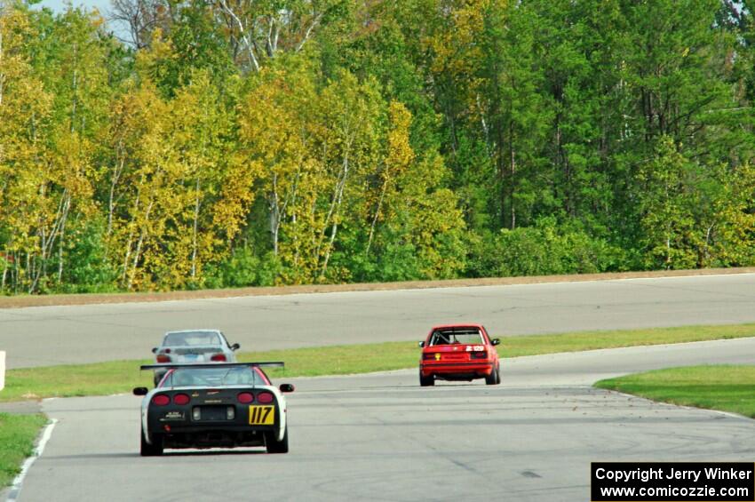 E30 Bombers BMW 325i, Beat the Devil Racing BMW 325is and Braunschweig Chevy Corvette