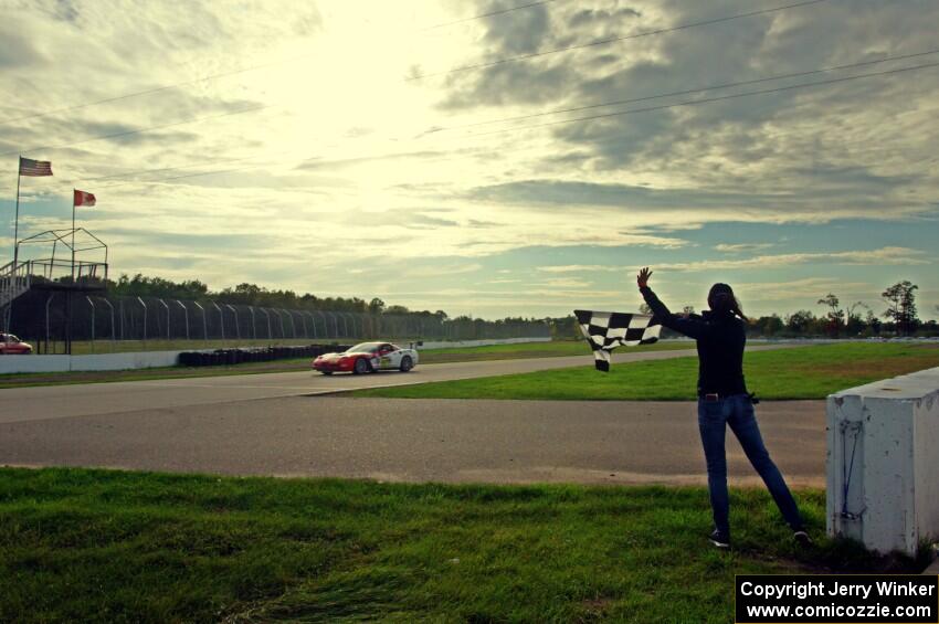 Braunschweig Chevy Corvette takes the checkered flag.