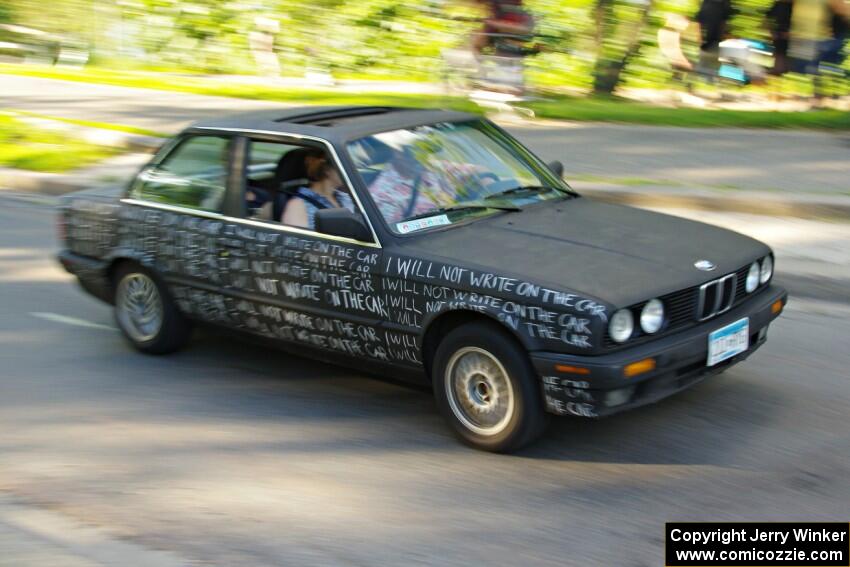 ArtCar 14 - BMW 325