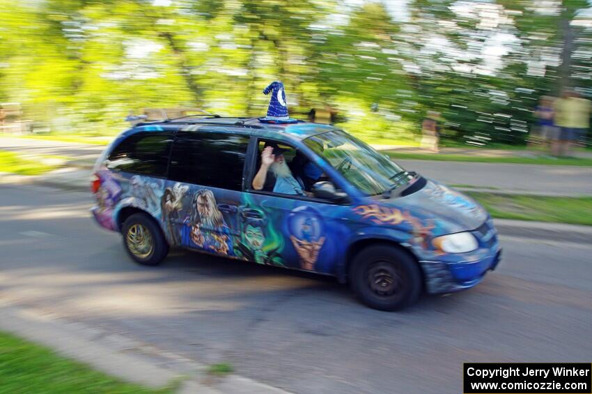 ArtCar 16 - Dodge Caravan