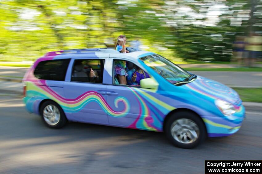 ArtCar 25 - Kia Sedona Van