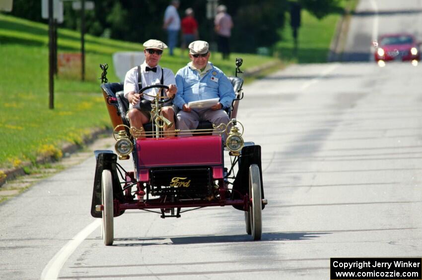 Rick Lindner's 1903 Ford