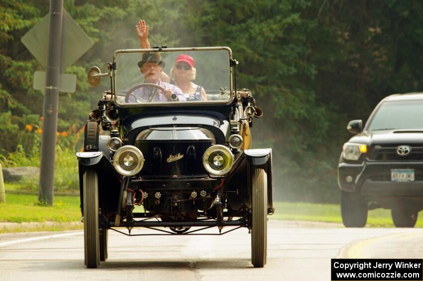 Mike Roach's 1914 Stanley Steamer