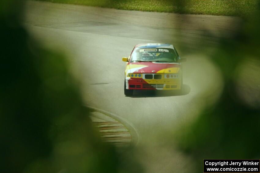 Dirty Side Down Racing BMW 325i