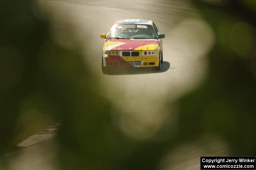 Dirty Side Down Racing BMW 325i