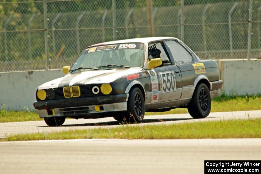 Junk in the Trunk BMW 325i