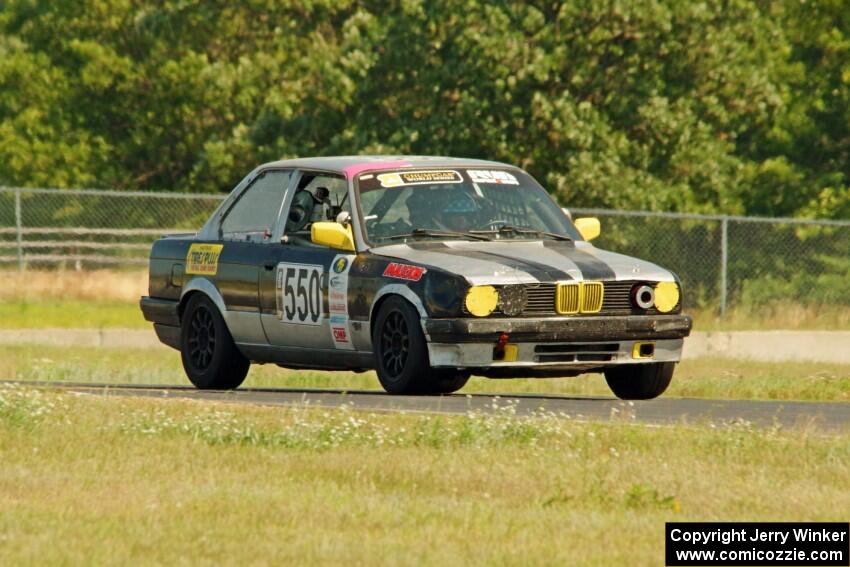 Junk in the Trunk BMW 325i