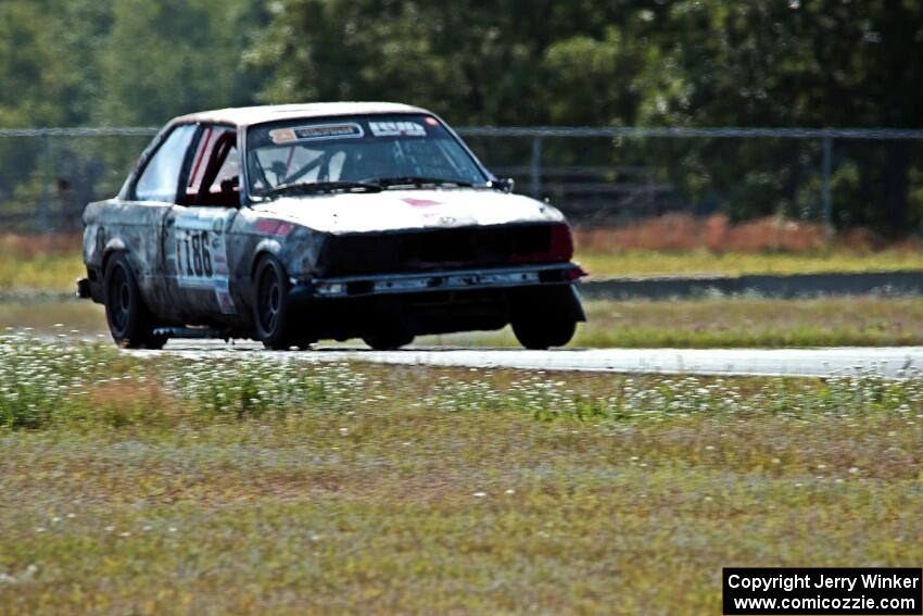 Crank Yankers Racing BMW 325i