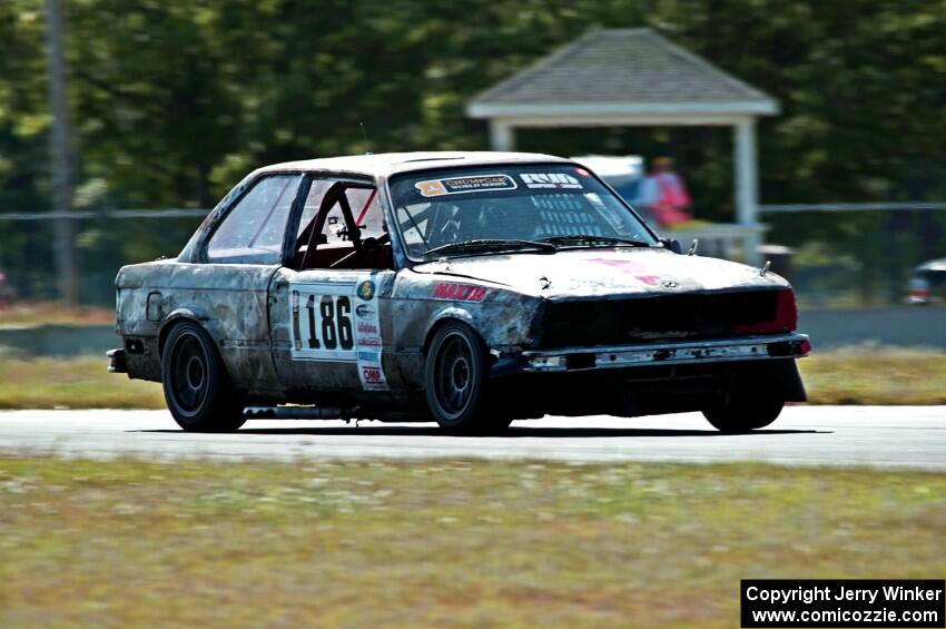 Crank Yankers Racing BMW 325i