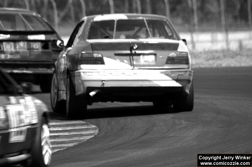 Dirty Side Down Racing BMW 325i