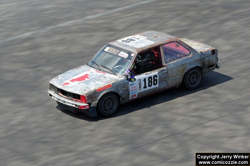 Crank Yankers Racing BMW 325i