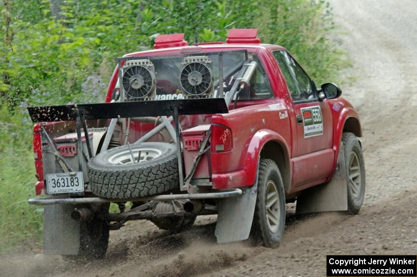 Jim Cox / Scott Parrott Chevy S-10 at a sharp left on SS3, Steamboat I.