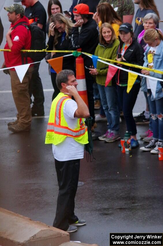 Dean Rushford does a last minute check over the start of the stage.