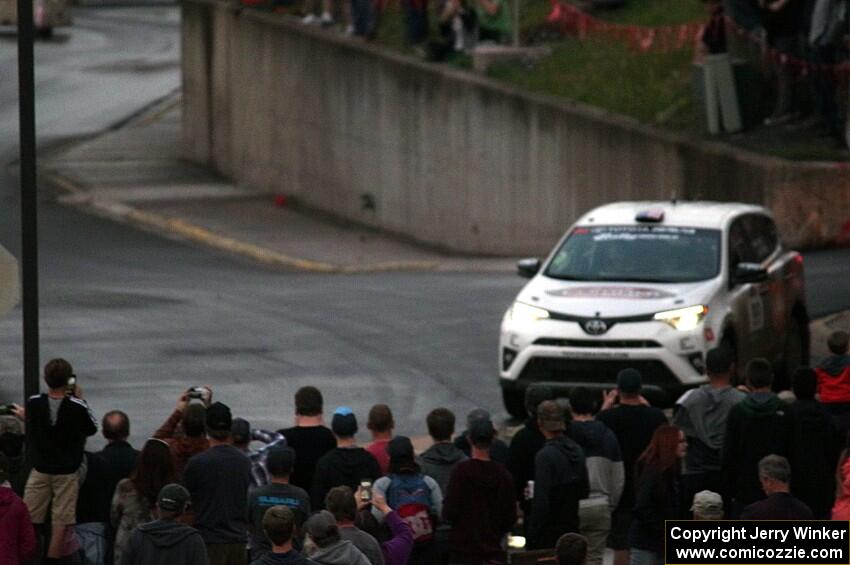 Ryan Millen / Rhianon Gelsomino Toyota RAV4 SE on SS15 (Lakeshore Drive).