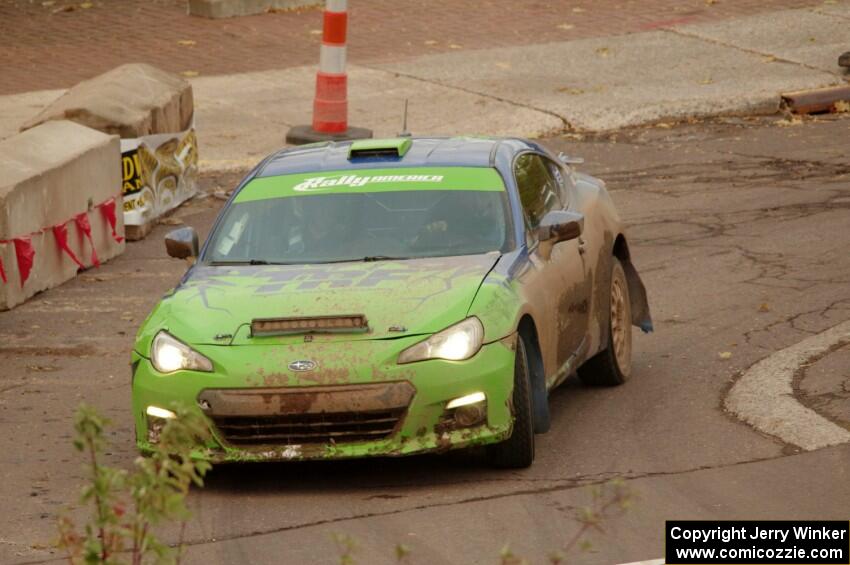 Santiago Iglesias / R.J. Kassel Subaru BRZ on SS15 (Lakeshore Drive).