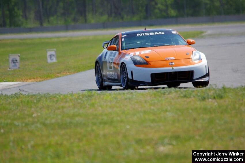 Patrick Price's T3 Nissan 350Z