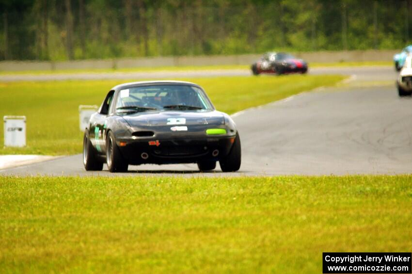 Cody Lindman's STL Mazda Miata