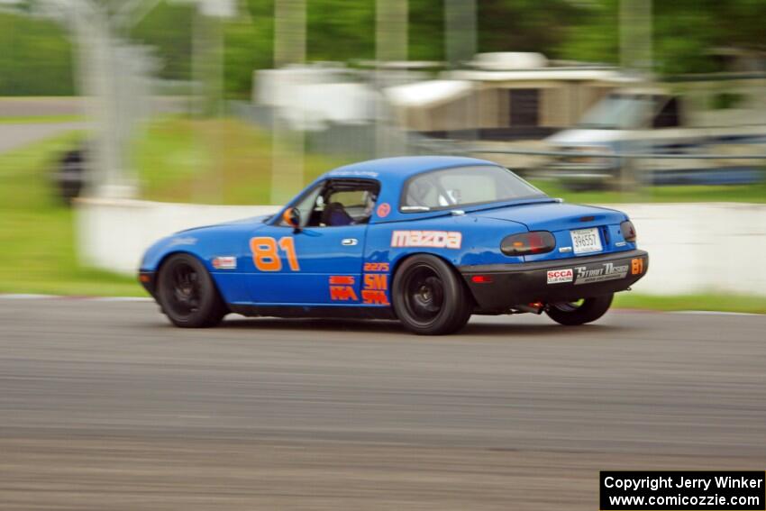 Gordon Kuhnley's Spec Miata Mazda Miata