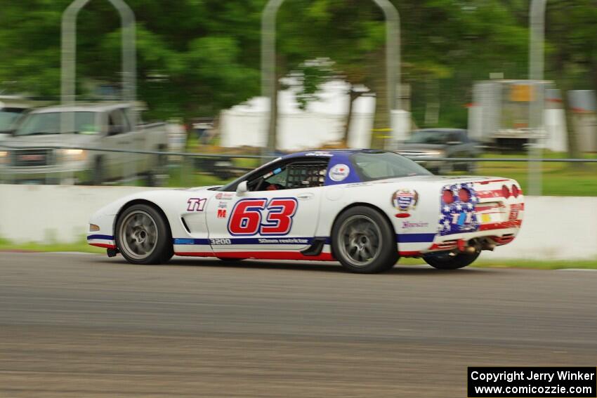 Bill Collins' T1 Chevy Corvette