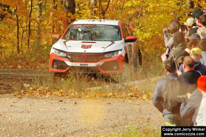 Jordan Guitar / Steven Olona Honda Civic Hatchback Sport comes through the spectator point on SS9, Arvon-Silver I.