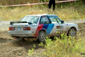 Calvin Cooper / Kelsey Stephens BMW 318is comes through the spectator point on SS9, Arvon-Silver I.