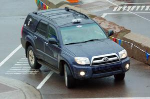 A Toyota 4Runner does a pre-check of SS15, Lakeshore Drive.