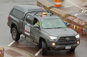 Car 000, a Toyota Tacoma truck, on SS15 (Lakeshore Drive).