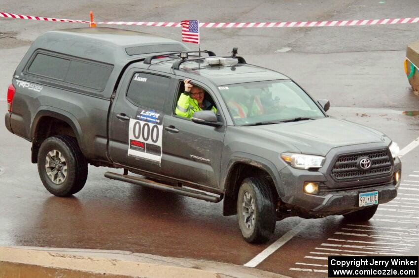 Car 000, a Toyota Tacoma truck, on SS15 (Lakeshore Drive).