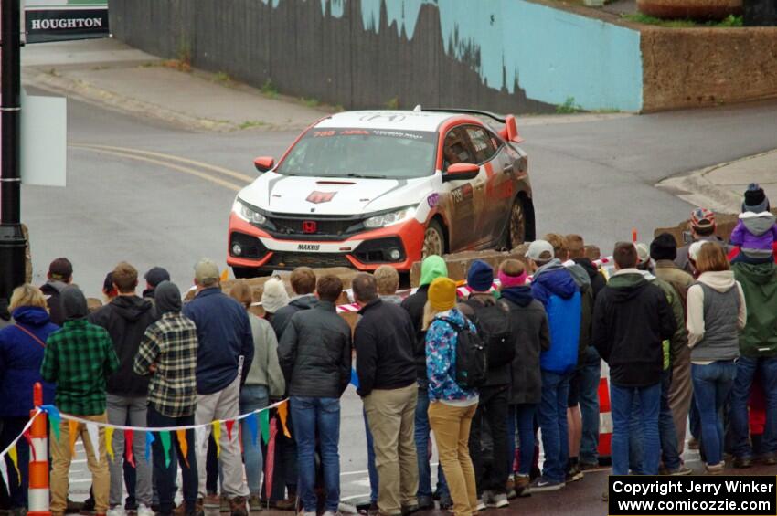 Jordan Guitar / Steven Olona Honda Civic Hatchback Sport on SS15, Lakeshore Drive.