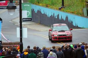 Arin DeMaster / Taylor Kildea Subaru Impreza on SS15, Lakeshore Drive.