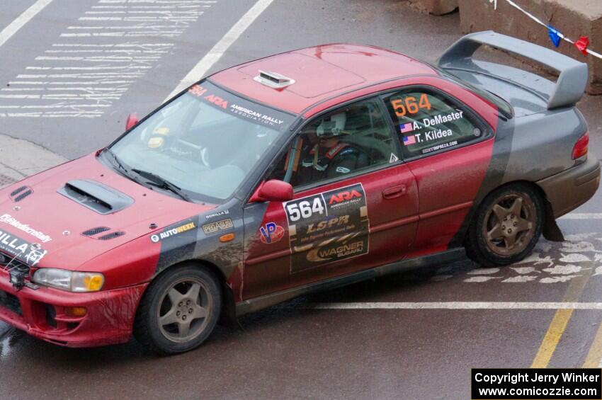 Arin DeMaster / Taylor Kildea Subaru Impreza on SS15, Lakeshore Drive.