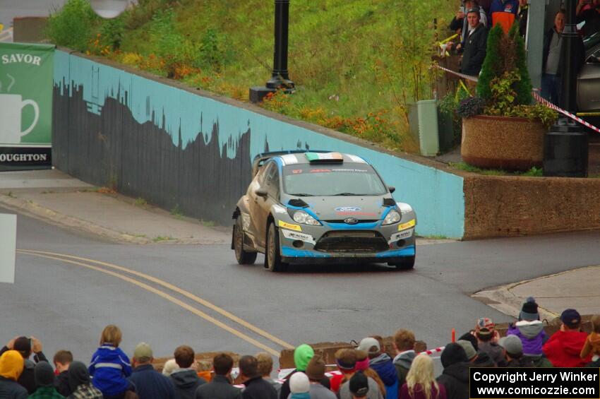 Barry McKenna / Andrew Hayes Ford Fiesta on SS15, Lakeshore Drive.