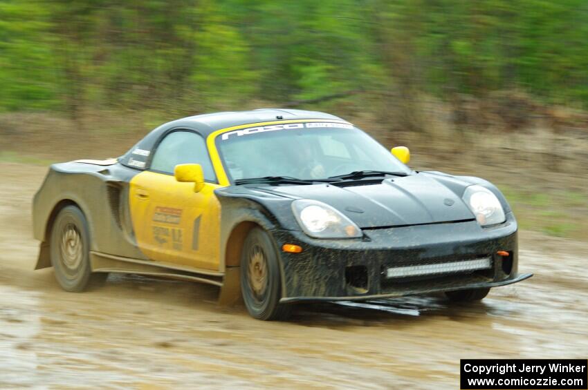 Alex Larsen / Kaitlyn Jansen Toyota MR2 on SS1, J5 North I.