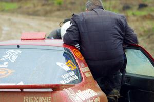 Al Dantes, Jr. / Brandon Snyder Mazda RX-7 LS pulls off-course to repair faulty wipers on SS1, J5 North I.