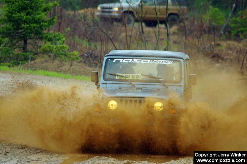 Marcel Ciascai's Jeep sweeps SS1, J5 North I.